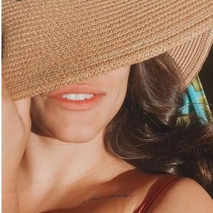 Mariana Ava
