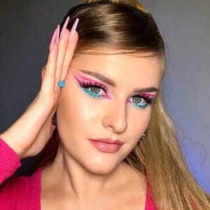 Yulia Zhezhera