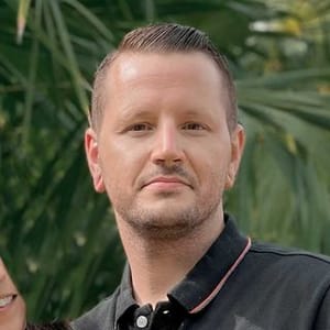 Ken Decost