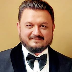 Turgut Ozufler