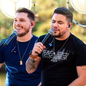Valter Jr &amp; Vinicius