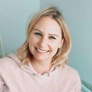 Lindsay Barry