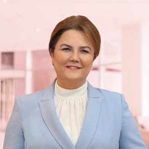 Derya Yanik