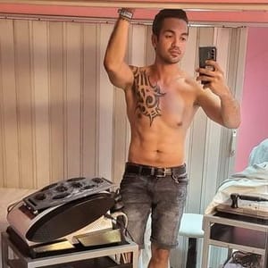 Michael Agassi