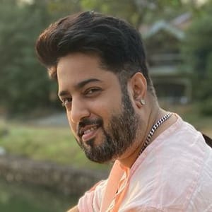 Raajeev V Bhalla
