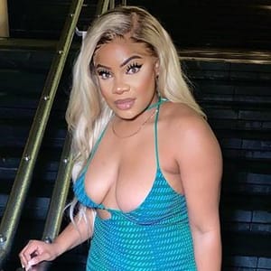 Ruthiie Vee
