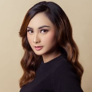 Regina Valeria Putri