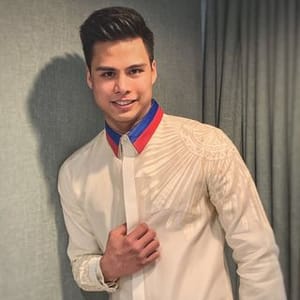 John Vic Ortiz De Guzman