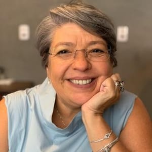 Gisele Azevedo