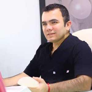 Dr Gamaliel Roman