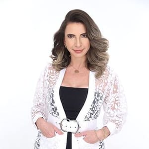 Paula Cavallaro