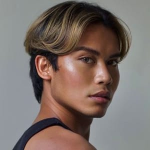 Isaiah Knott