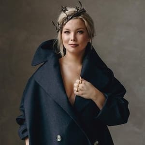 Luisa Roivas Official