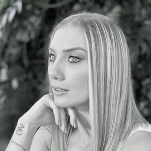 Rebecazavatini