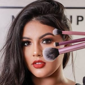 Mel Monteiromaquiadora