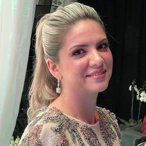 Line Freitas Mattos