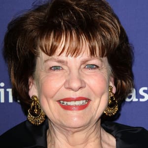 Louanne Stephens