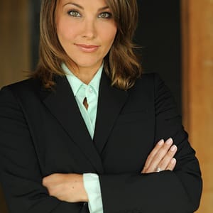 Lauren K. Robek