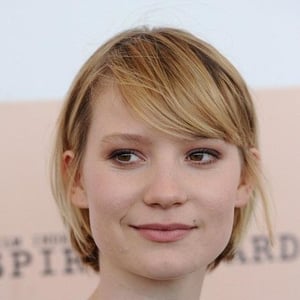 Mia Wasikowska