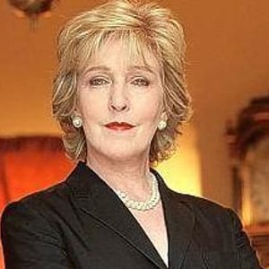 Patricia Hodge