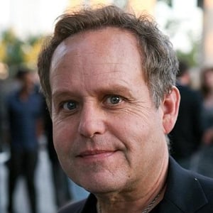 Peter MacNicol