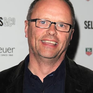 Robert Llewellyn