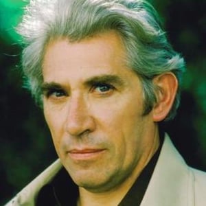 Frank Finlay