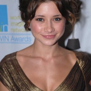 Olesya Rulin