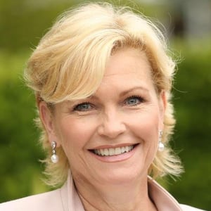 Fiona Fullerton