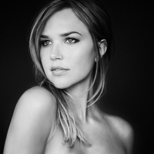 Arielle Kebbel