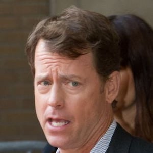 Greg Kinnear