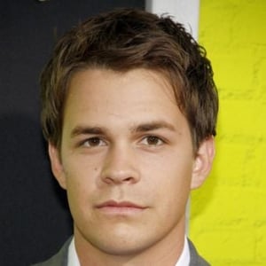 Johnny Simmons