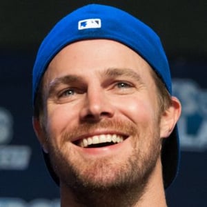 Stephen Amell
