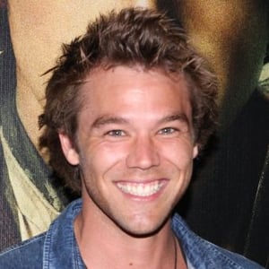 Lincoln Lewis