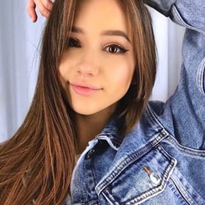 Isabela Fernandez