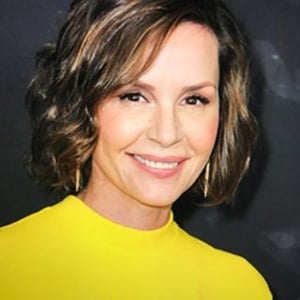 Embeth Davidtz