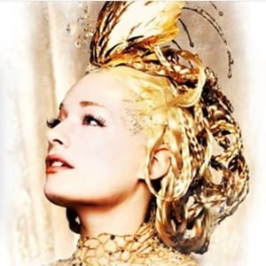 Laura Michelle Kelly