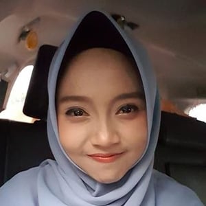 Mumpuni Handayayekti