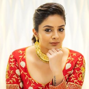 Sreemukhi audience summary Sreemukhi