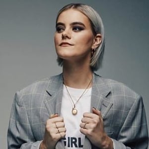 Taya Smith