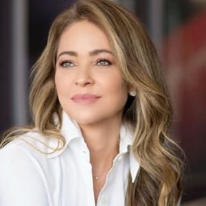 Dra. Denise Luna Barcelos