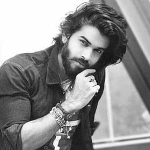 𝑨𝐋𝑯𝙐𝙎𝙎𝐄𝑰𝑵‎ ‏⠀⠀