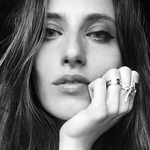 Stella Asia Consonni