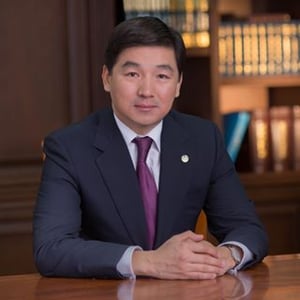 Бауыржан Байбек