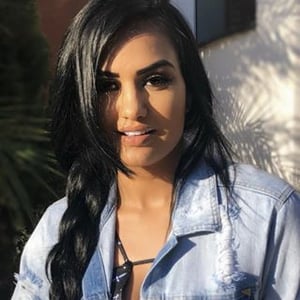 Dra. Isabella De Castro