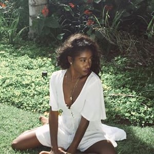 Elizabeth Lifestyle + Yoga