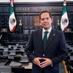 Raúl Bolaños-cacho Cué