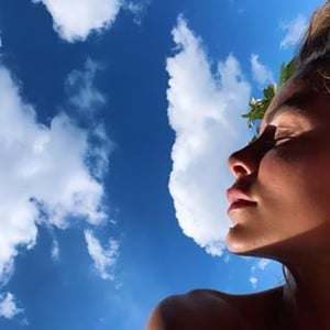 Eliz Harikalar Diyarında