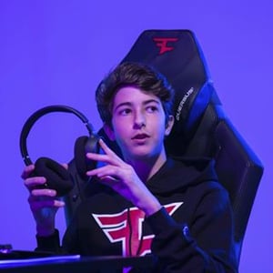 Faze Megga