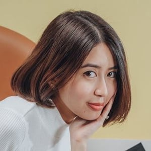 Trixie Esguerra Bugia